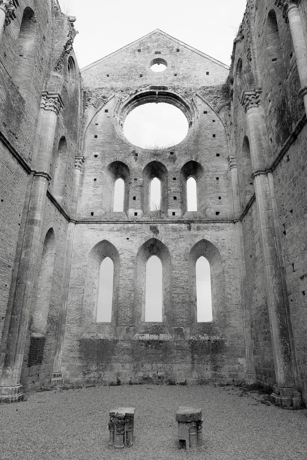 destination wedding tuscany san galgano