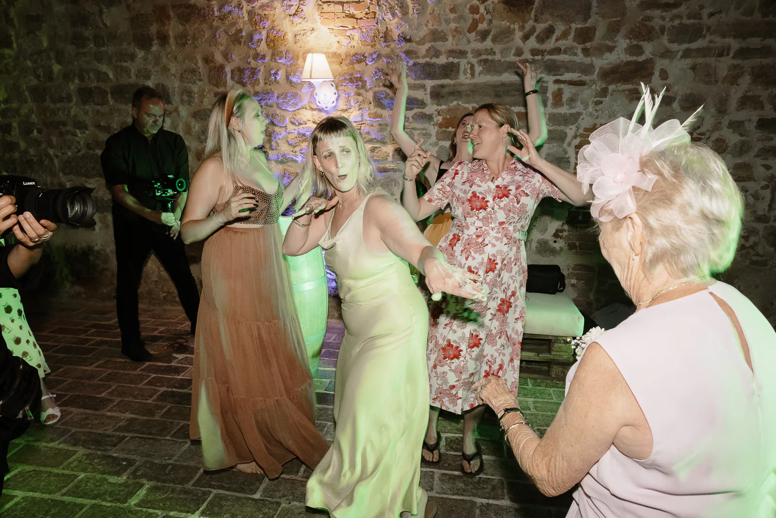 destination wedding tuscany san galgano