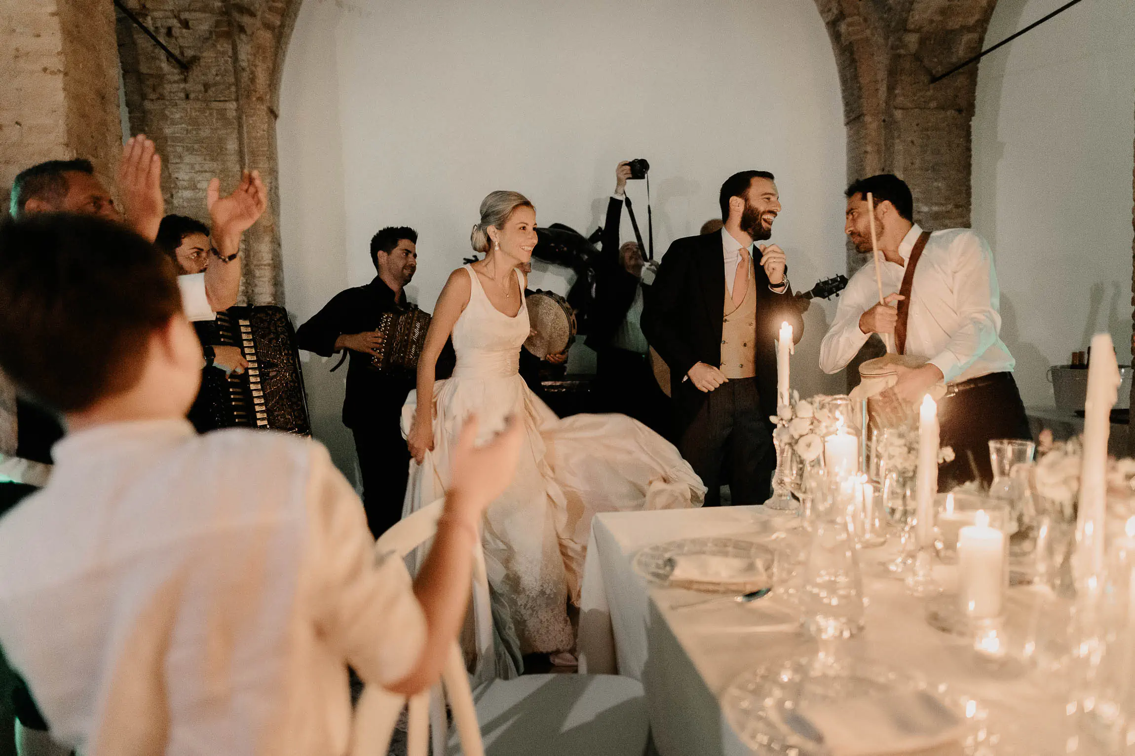 best wedding photographer tenuta visconti basilicata candid elegant luxury chic