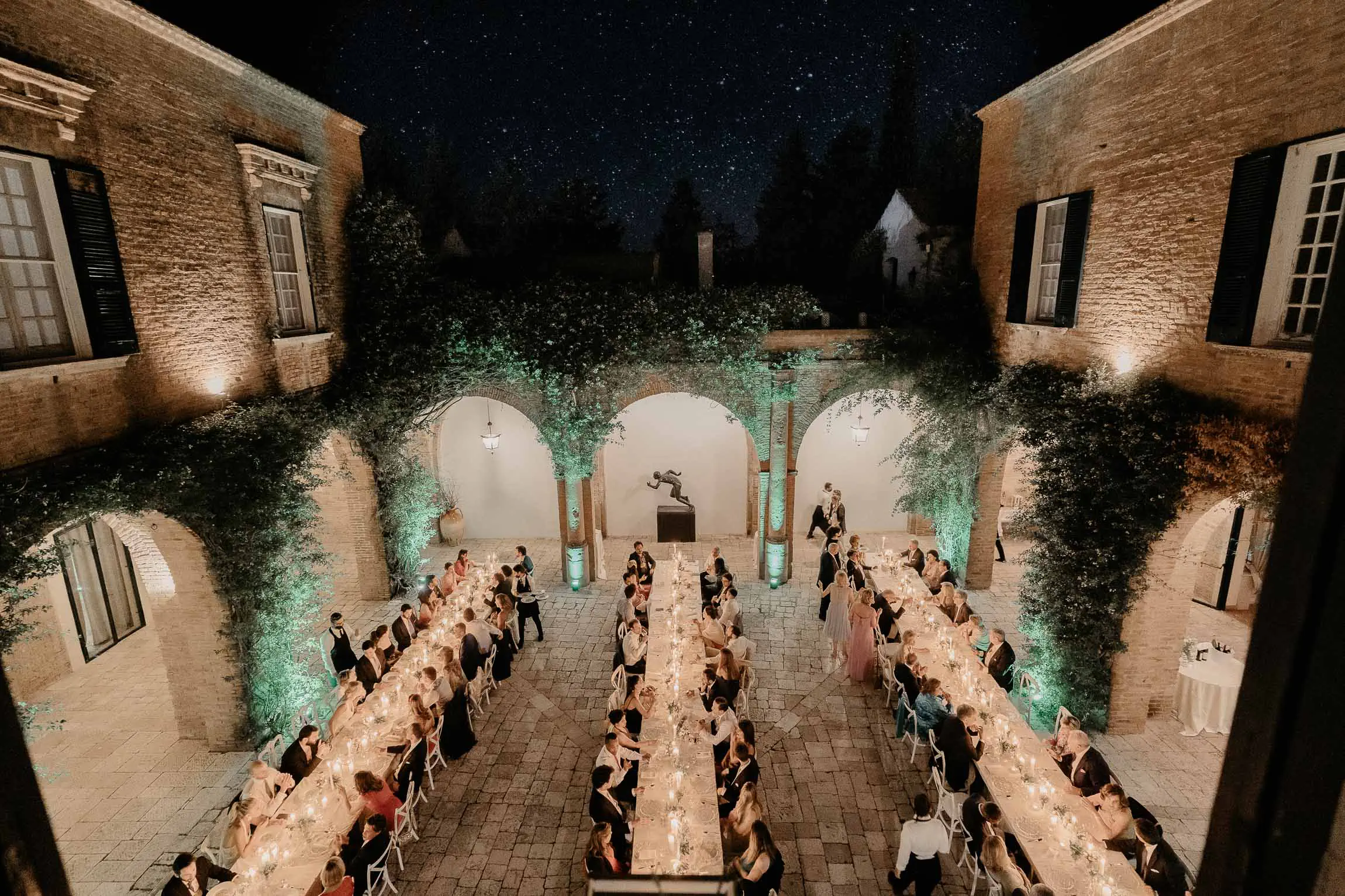 best wedding photographer tenuta visconti basilicata candid elegant luxury chic