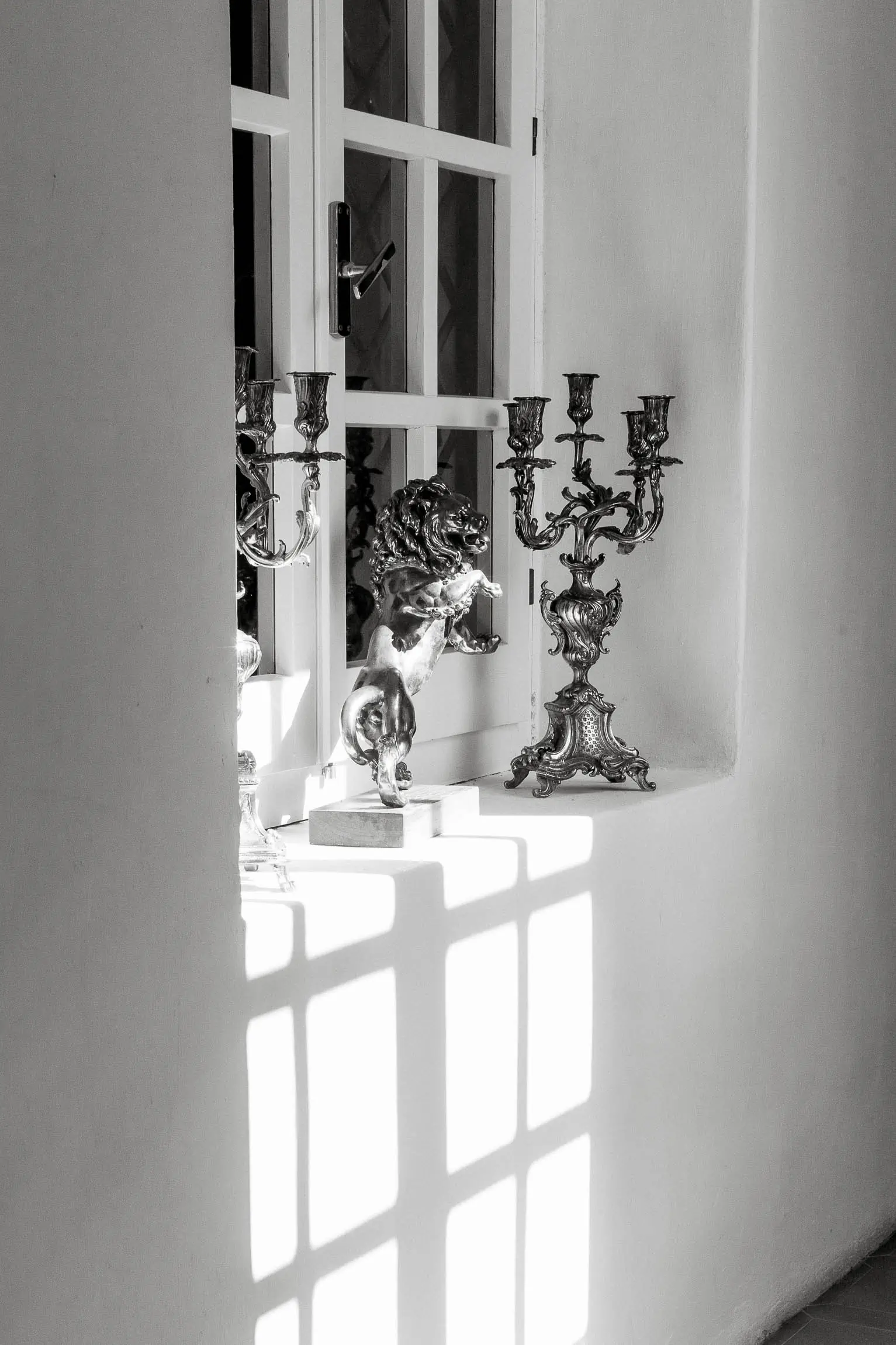 best wedding photographer tenuta visconti basilicata candid elegant luxury chic