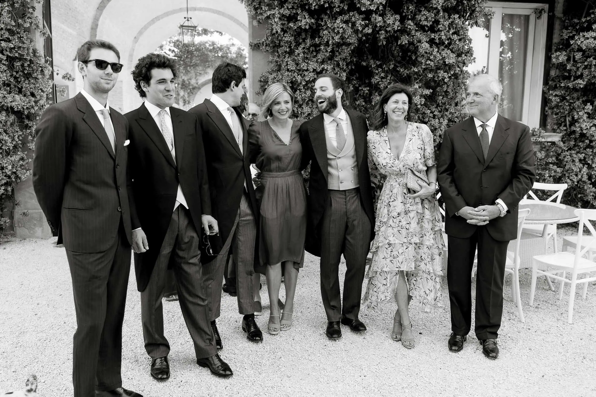 best wedding photographer tenuta visconti basilicata candid elegant luxury chic