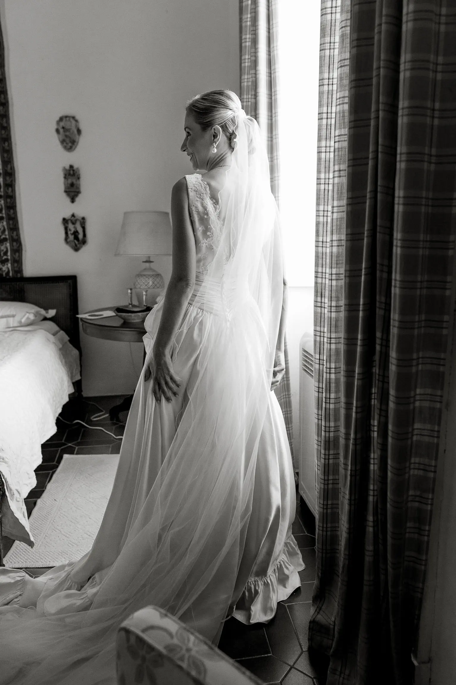 best wedding photographer tenuta visconti basilicata candid elegant luxury chic