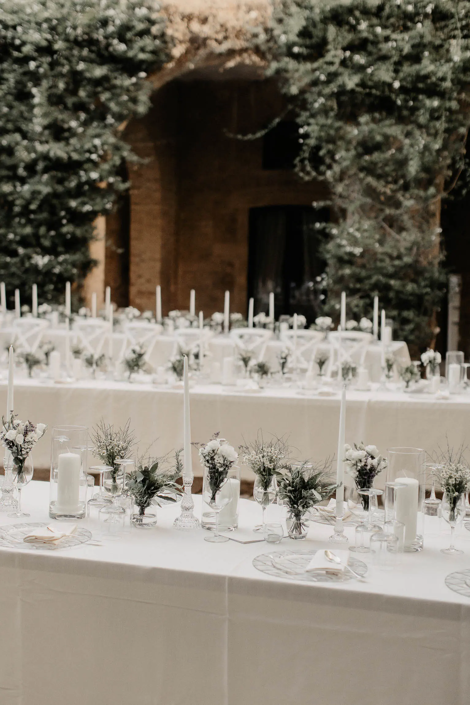 best wedding photographer tenuta visconti basilicata candid elegant luxury chic