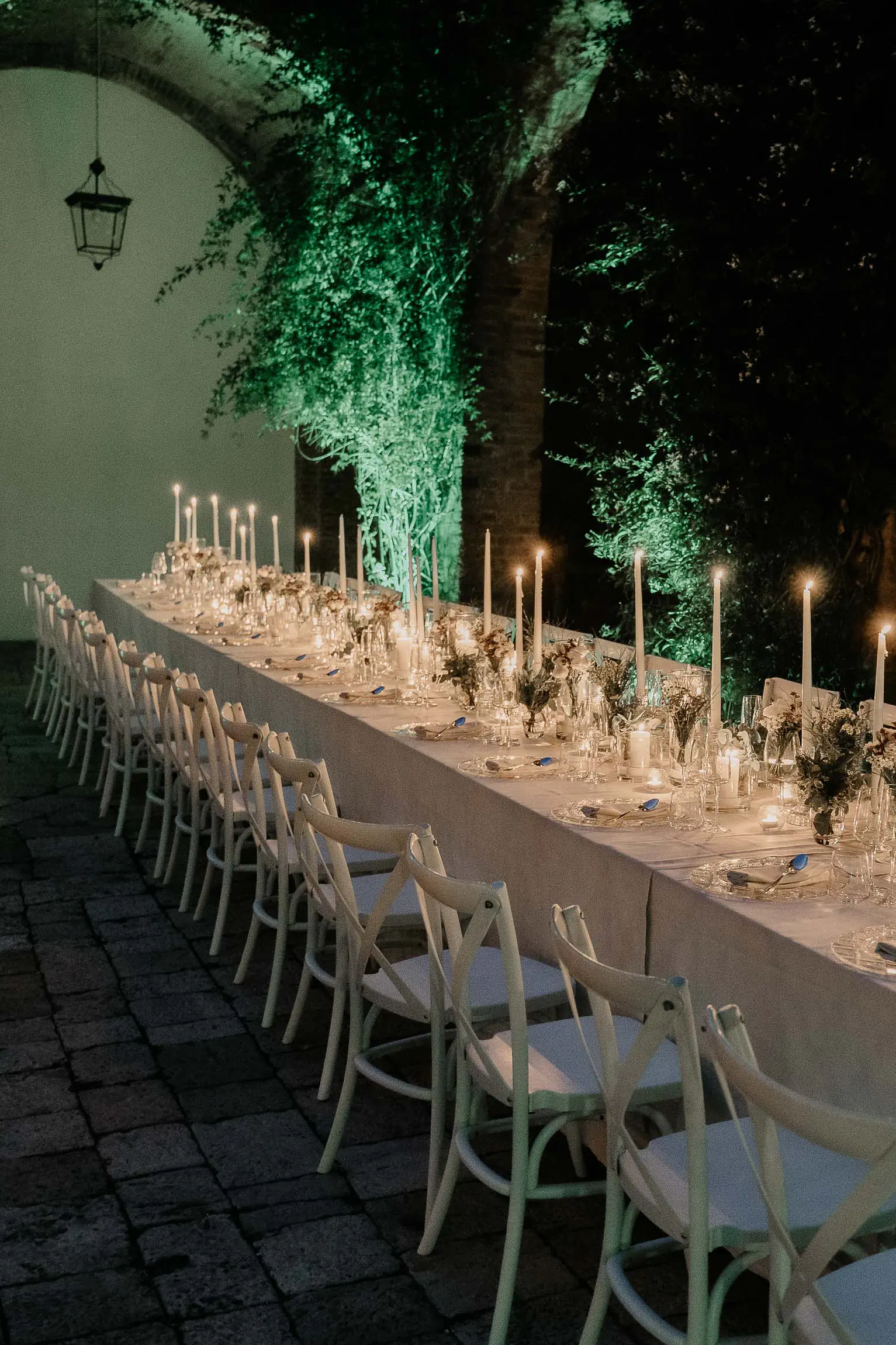 best wedding photographer tenuta visconti basilicata candid elegant luxury chic