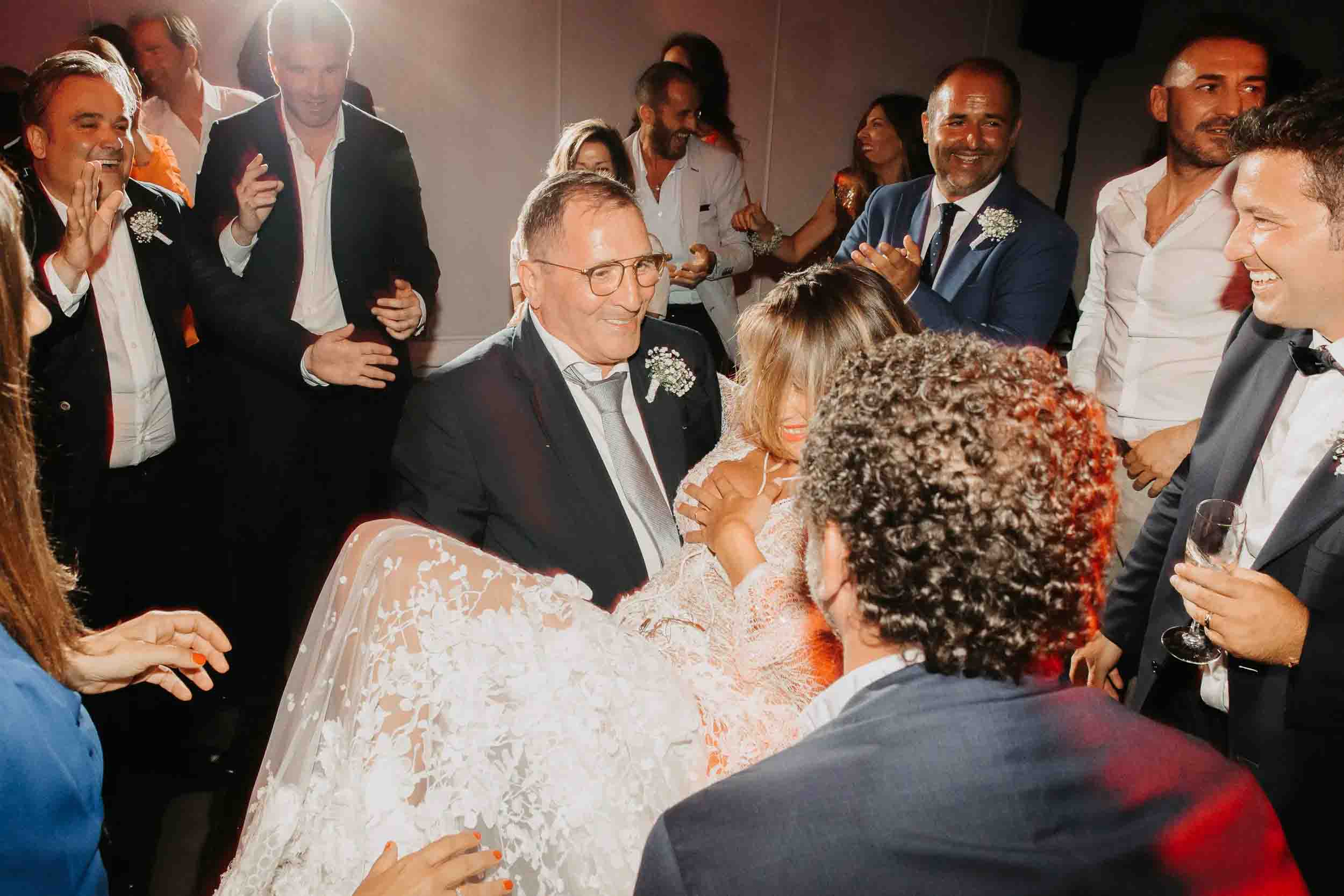 fotografo matrimonio moderno editoriale luxury esclusivo puglia bari taranto