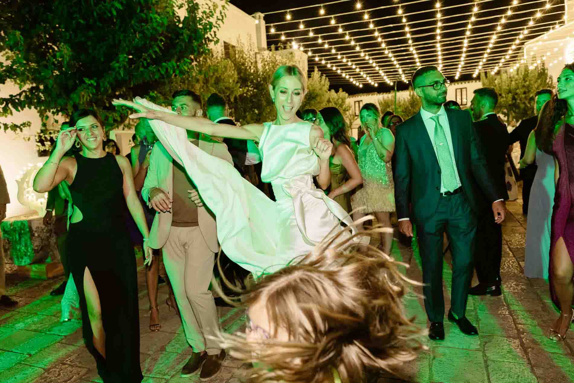 fotografo matrimonio puglia masseria montalbano classe elegante chic reportage