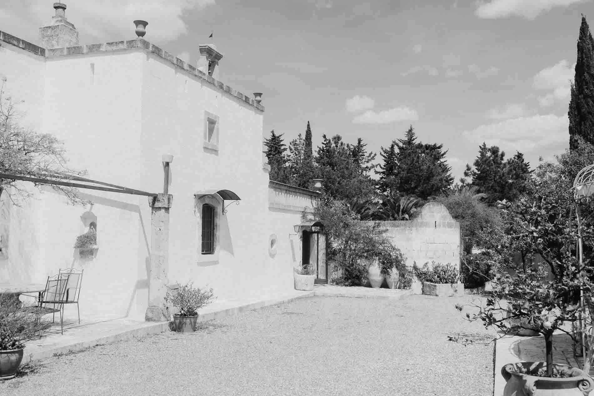 vins wedding photographer puglia masseria marzalossa fasano glamour