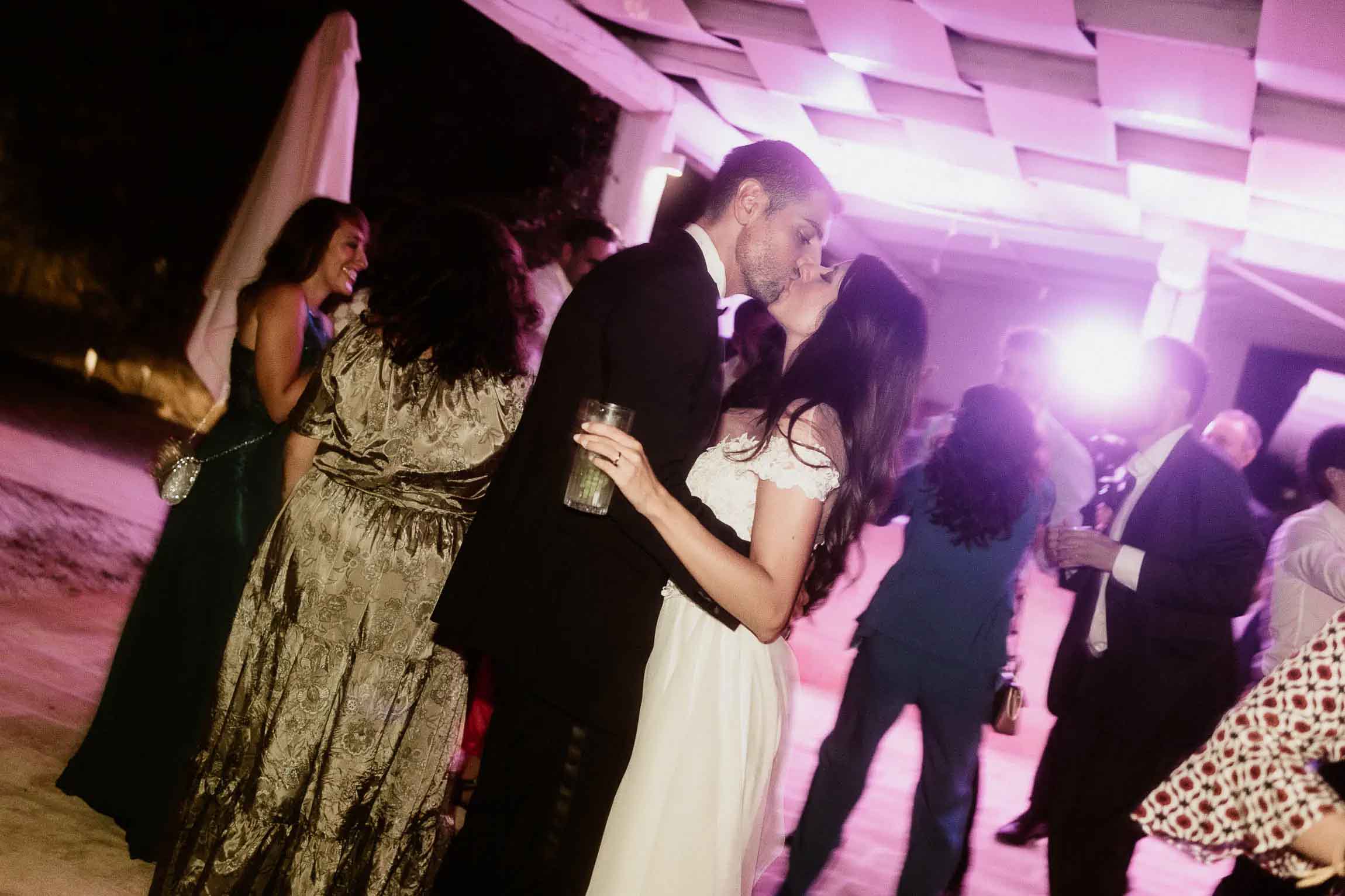 wedding photographer puglia luxury chic minimal masseria fasano san giovanni
