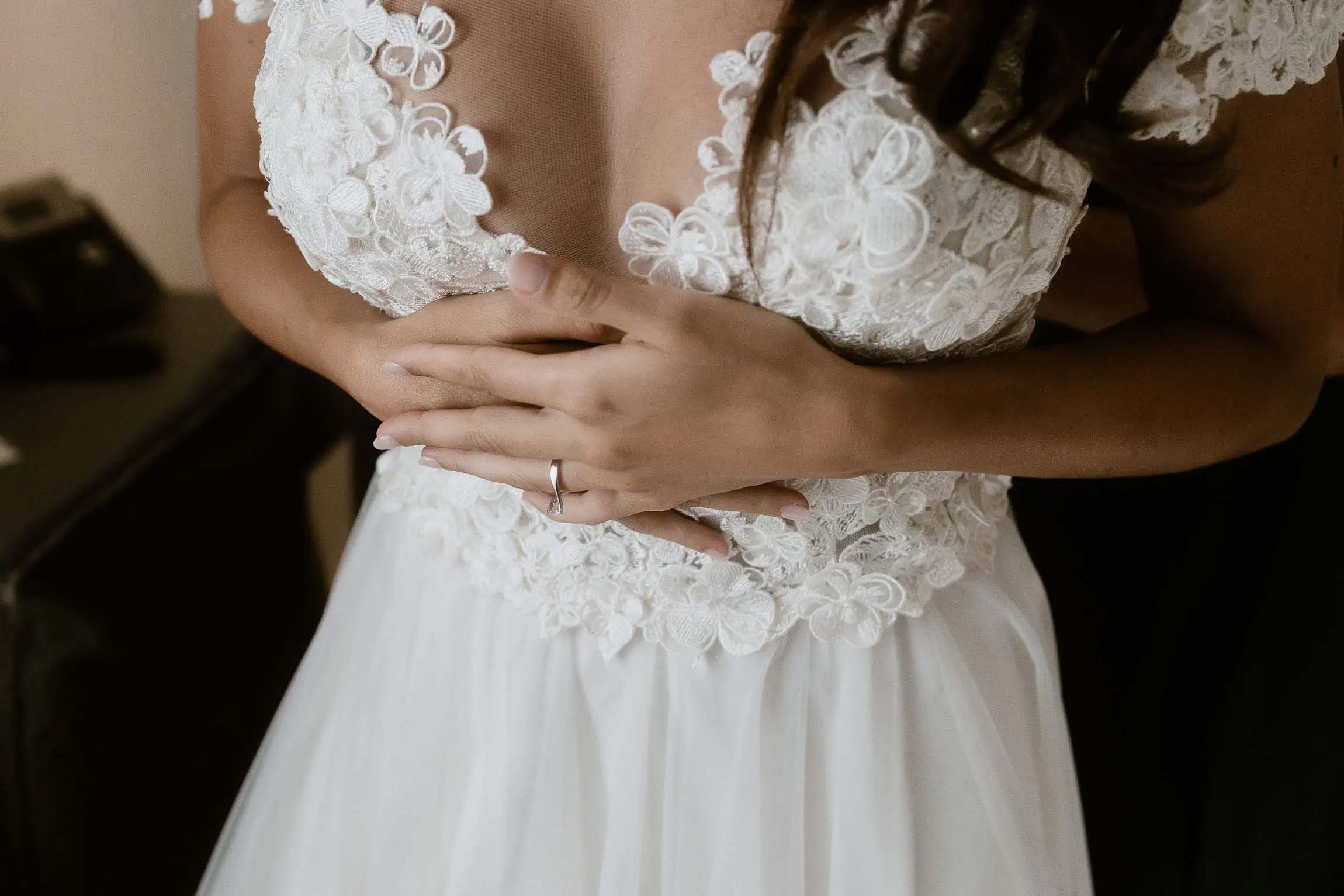 wedding photographer puglia luxury chic minimal masseria fasano san giovanni