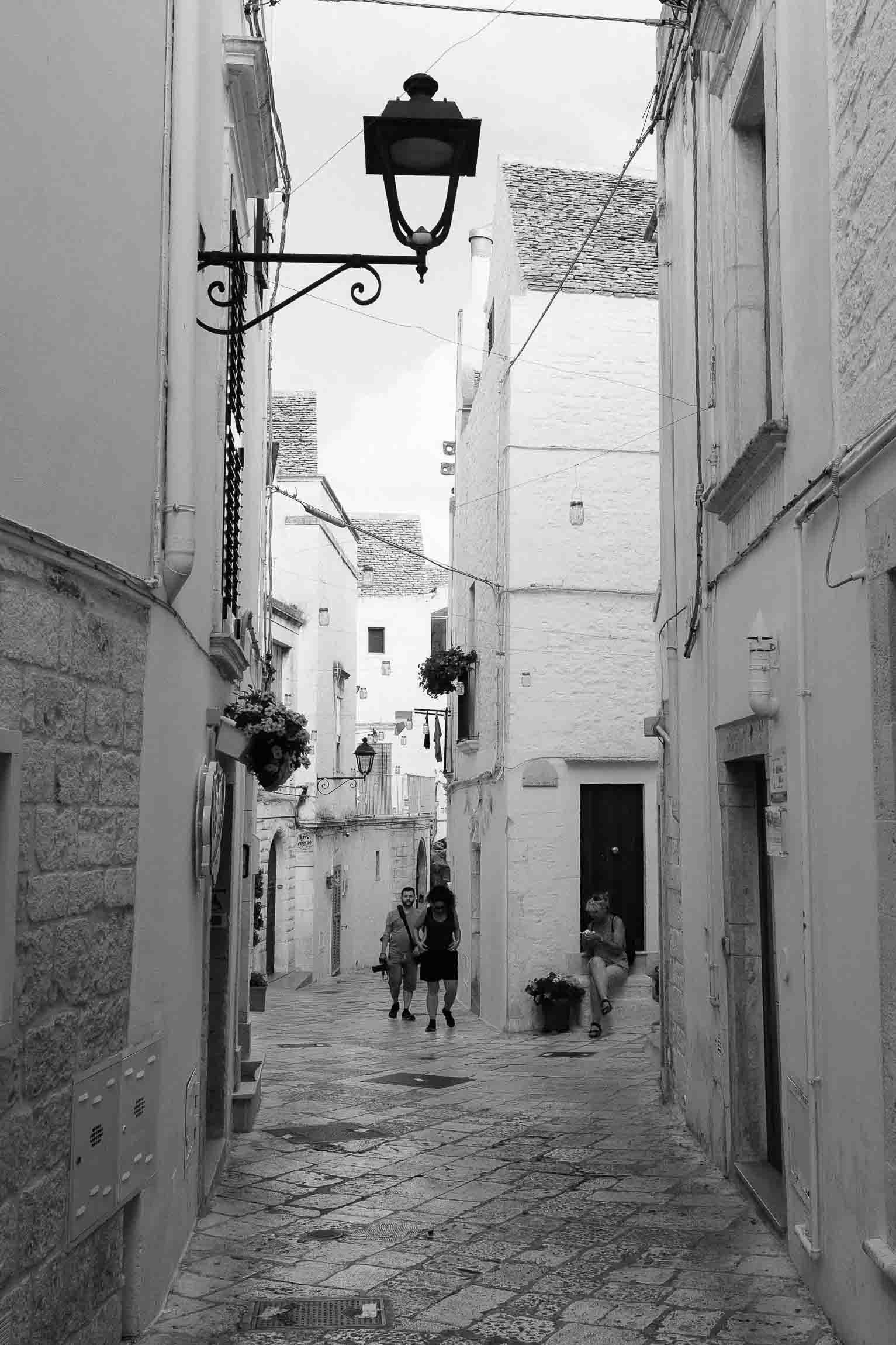 wedding photographer puglia luxury chic minimal masseria fasano san giovanni