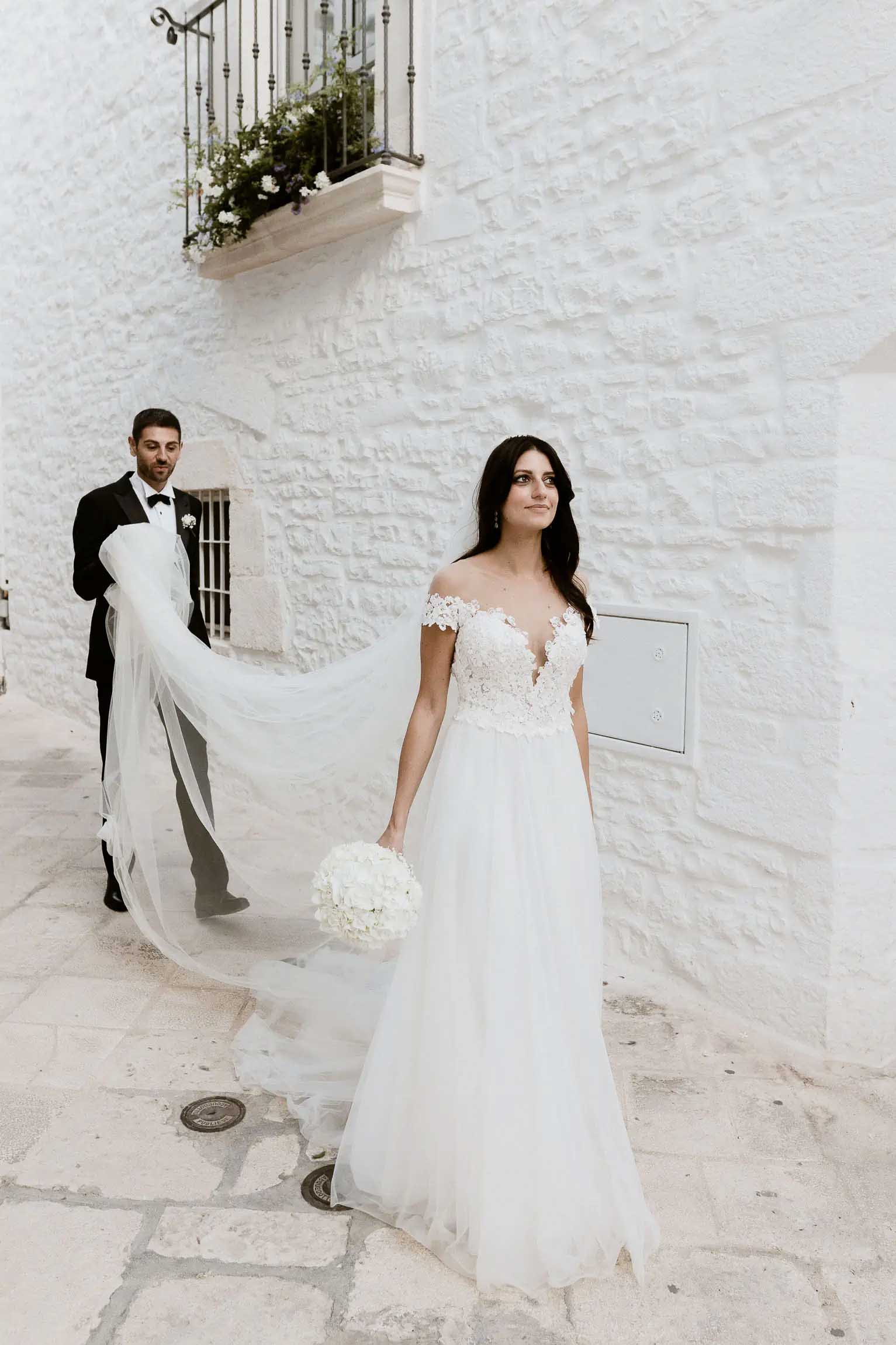 wedding photographer puglia luxury chic minimal masseria fasano san giovanni