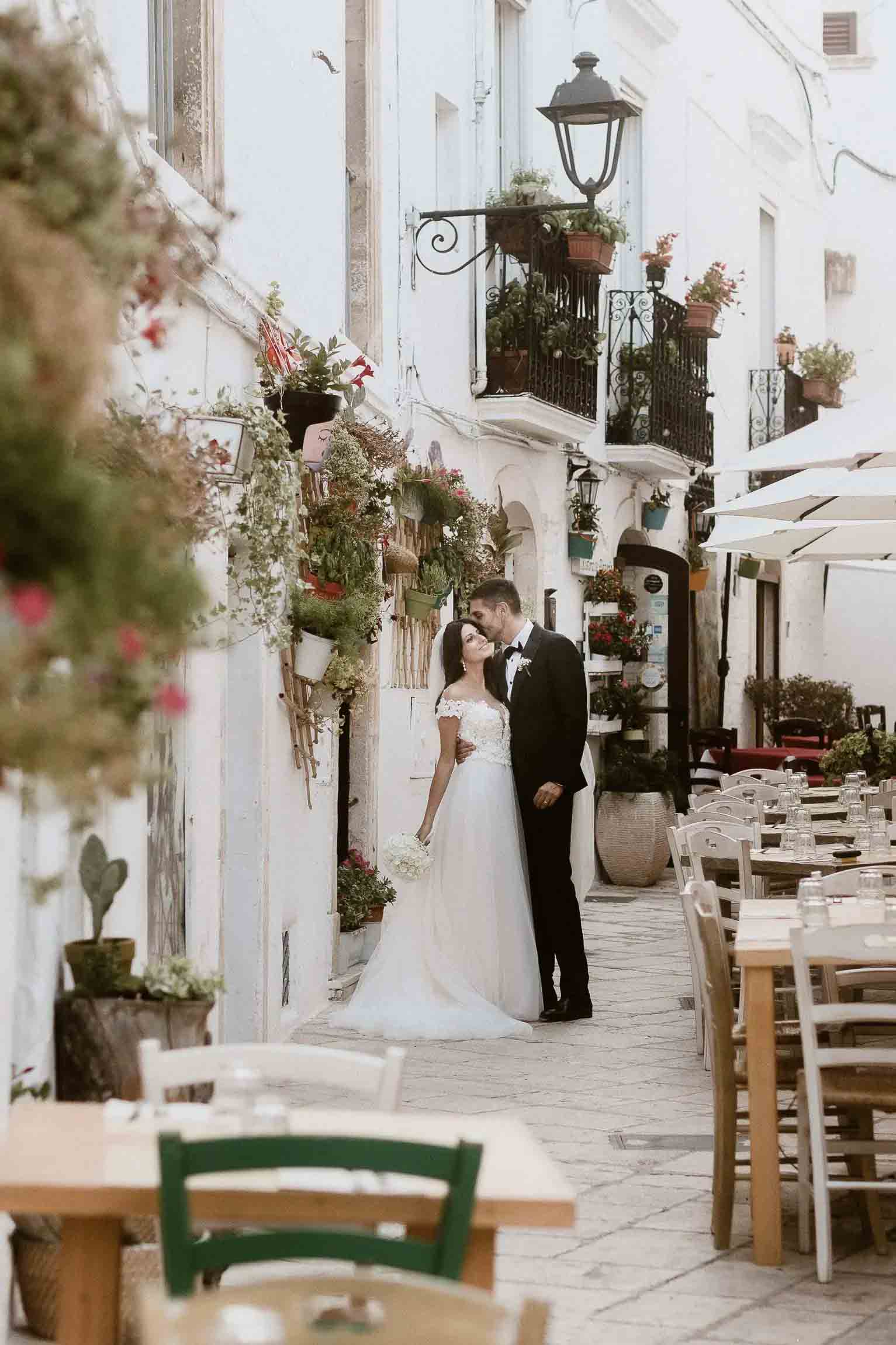 wedding photographer puglia luxury chic minimal masseria fasano san giovanni