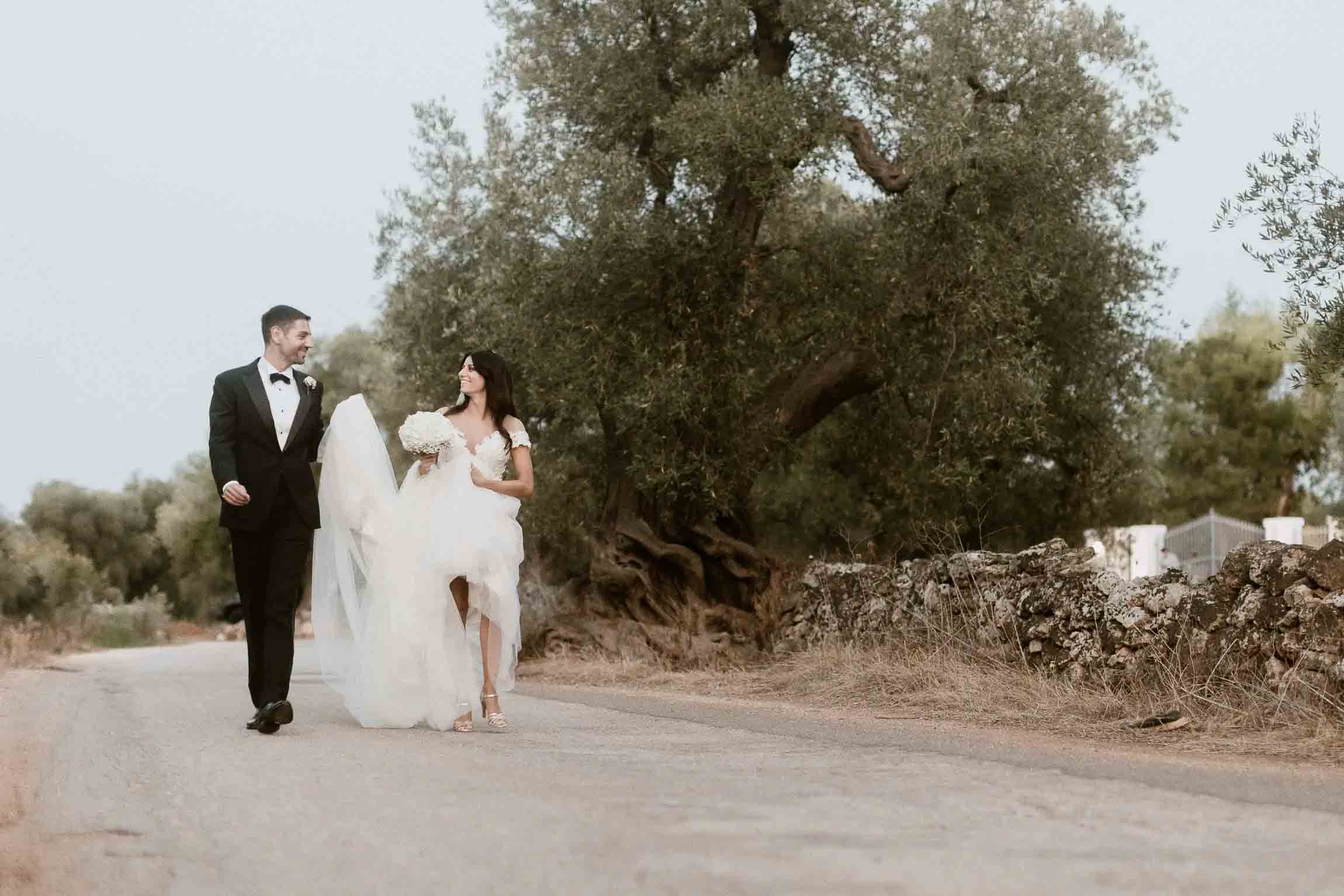 wedding photographer puglia luxury chic minimal masseria fasano san giovanni